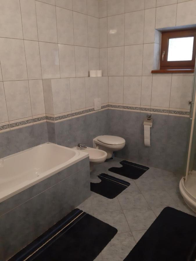 Apartman Draci Stit Apartman Vysoké Tatry Kültér fotó